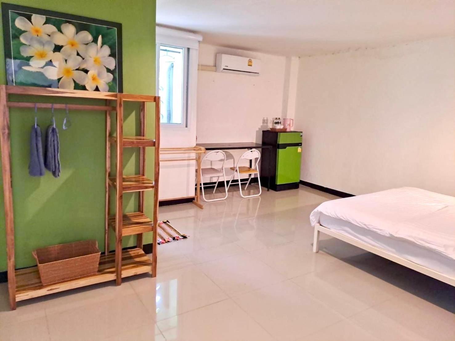 Wake Up @Lanta Hotel : Cafe Ko Lanta Екстериор снимка