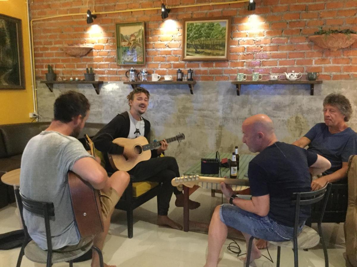 Wake Up @Lanta Hotel : Cafe Ko Lanta Екстериор снимка